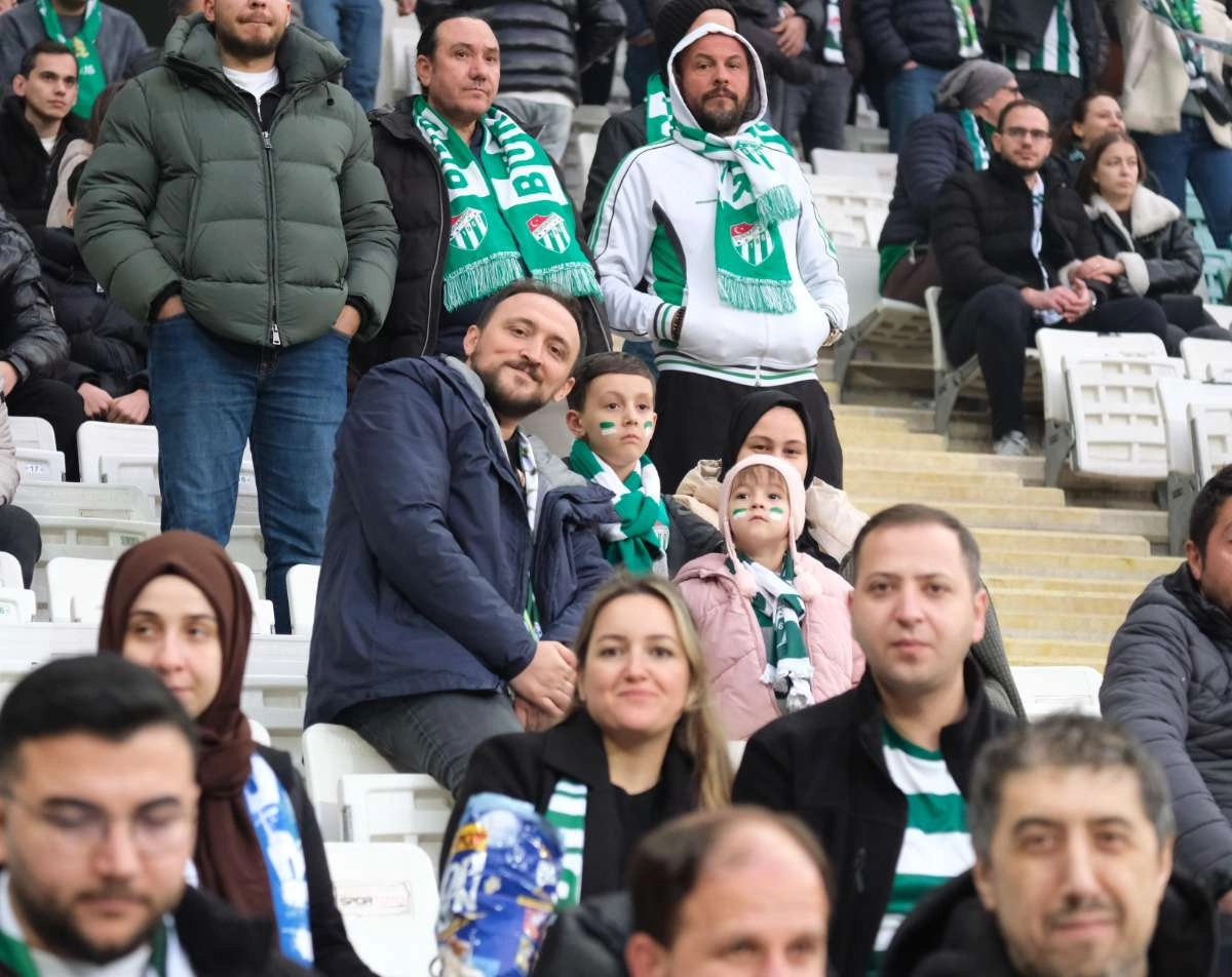 (ÖZEL) Bursaspor - Ankara Demirspor taraftar fotoğrafları 3