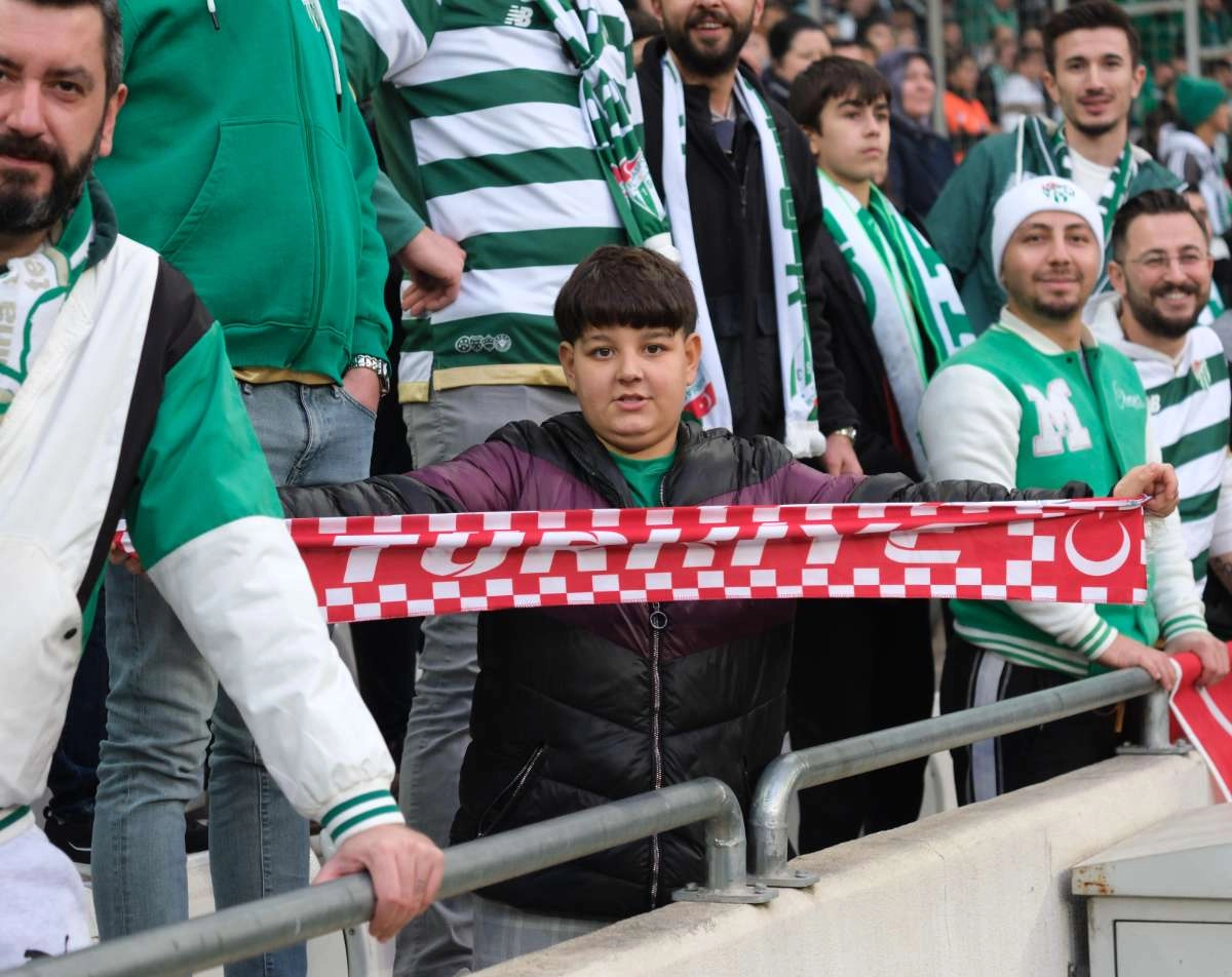 (ÖZEL) Bursaspor - Ankara Demirspor taraftar fotoğrafları 3