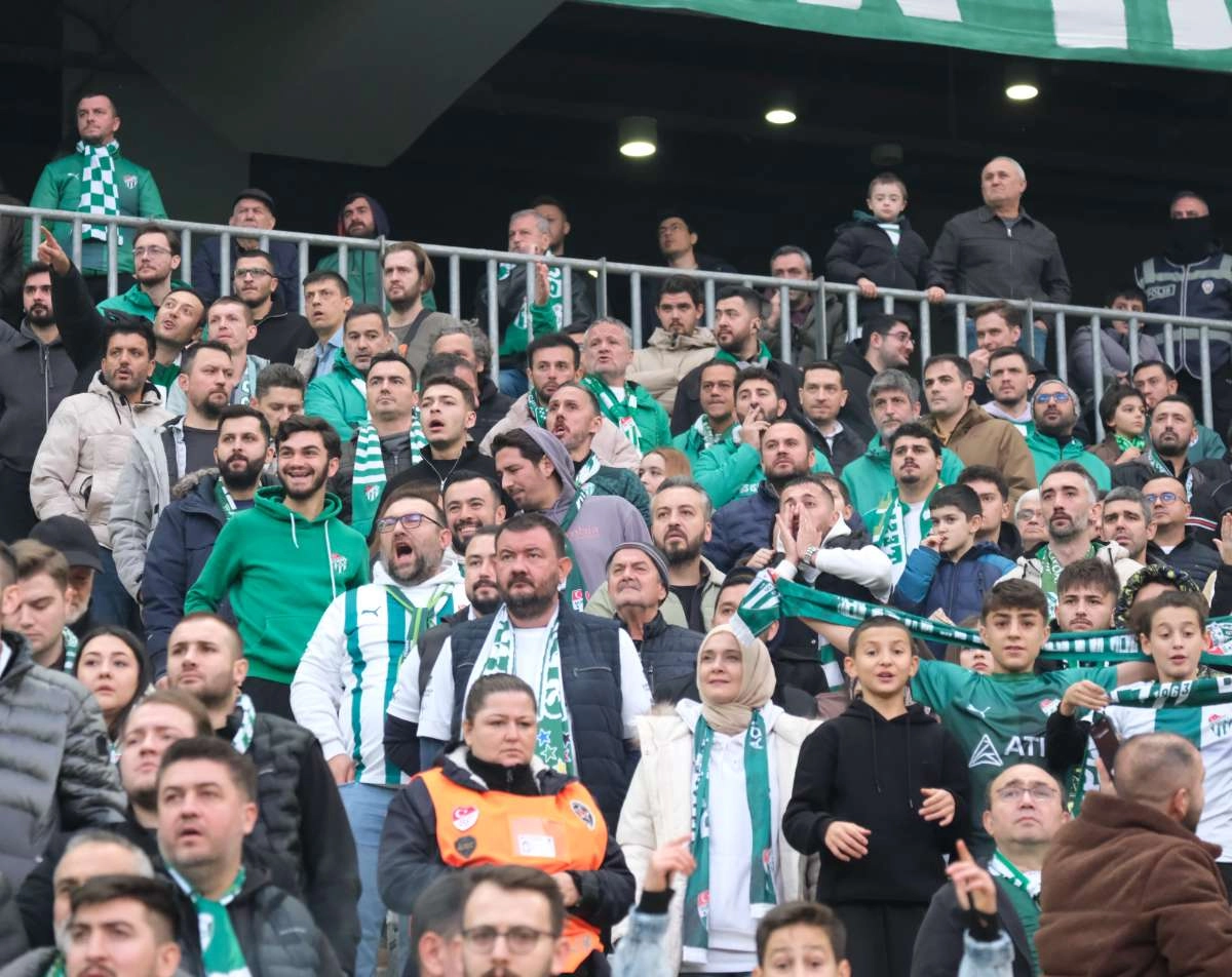 (ÖZEL) Bursaspor - Ankara Demirspor taraftar fotoğrafları 3
