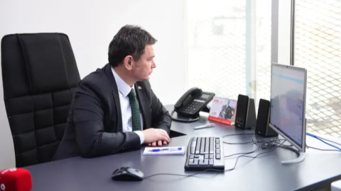 Osmangazi'de vatandaşın telefonlarını Başkan Aydın açtı