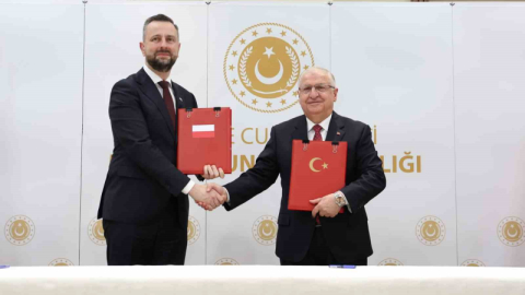 Türkiye ile Polonya arasında savunma alanında iş birliği anlaşması imzalandı