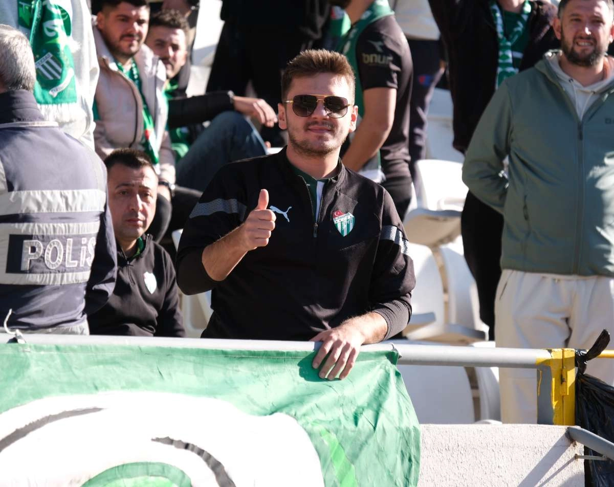 (FOTO GALERİ) Bursaspor'un Somaspor Deplasmanından Taraftar Fotoğrafları