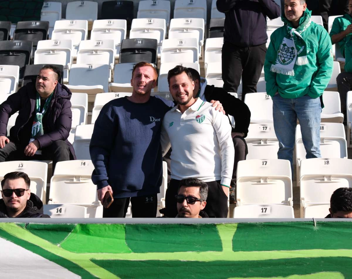 (FOTO GALERİ) Bursaspor'un Somaspor Deplasmanından Taraftar Fotoğrafları
