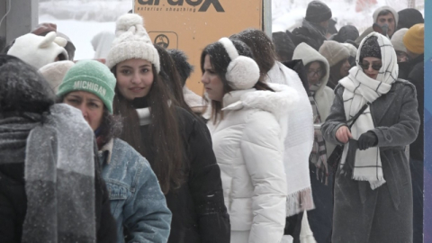 Uludağ’a yoğun kar yağdı, pistler doldu taştı