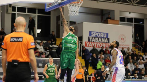 Bursaspor Basketbol son saniyelerde kaybetti