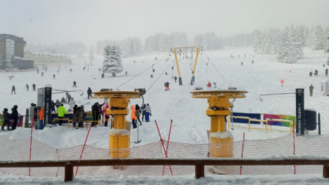 Uludağ kayak tutkunlarını bekliyor