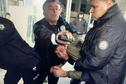 Bozbey’e saldırı girişiminde bulunan 2 kişi adli kontrol şartıyla serbest bırakıldı