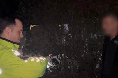 Trafik polisinin tuvaleti gelen alkollü sürücüyle imtihanı