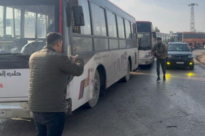Suriye'de teslim olan SDG'liler otobüslerle farklı bölgelere götürülecek