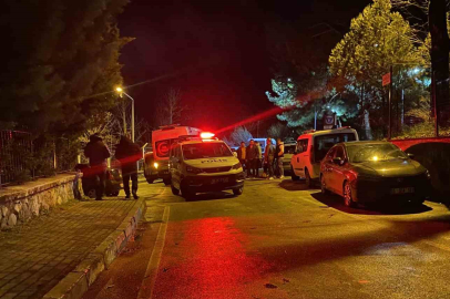 Trafik cezası yüzünden 20 yaşındaki arkadaşını bıçakladı