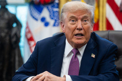 Trump: "İran’da rejimi devirmeye yönelik istek inanılmaz düzeyde"