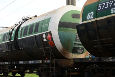 Azerbaycan’dan Ermenistan’a 979 tonluk benzin sevkiyatı