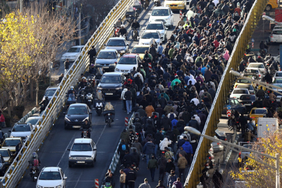 İran’daki protestolarda 10 binden fazla kişinin gözaltına alındığı iddiası