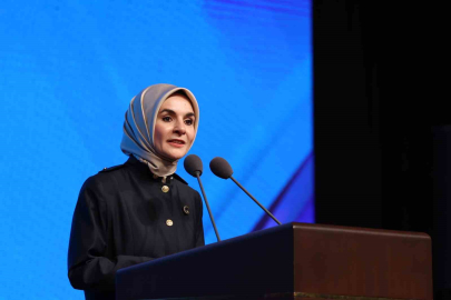 Bakan Göktaş: "Evde Bakım Yardımı ödemesini hesaplara yatırmaya başladık"