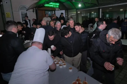 İnegöl'de helva kazanları kandil için kaynadı