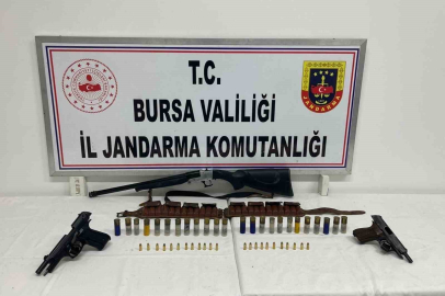 İznik’te şüphelinin evinden tabanca ve av tüfeği çıktı