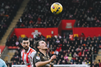 Hull City, Southampton’ı deplasmanda devirdi