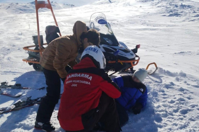 Uludağ’da mahsur kalan vatandaşlara JAK timi müdahale etti