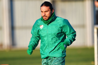 Bursaspor'da hazırlıklar Özlüce'de sürüyor