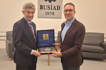 BUSİAD'da 'Felsefe Söyleşileri' sürüyor