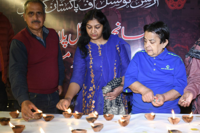 Pakistan’daki AVM yangınında can kaybı 67’ye yükseldi