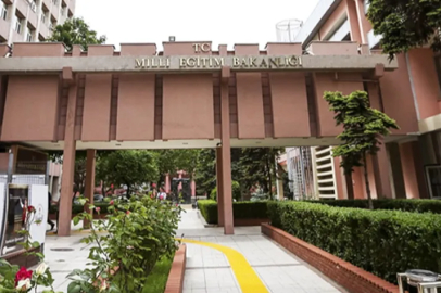 MEB’den 'özel program uygulayan okullara öğrenci seçimi' haberlerine yalanlama