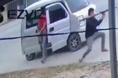 Filipinler'de belediye başkanının makam aracına roketatarlı saldırı