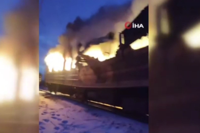 Zelenskiy, Rusya’nın bir yolcu trenine İHA saldırısı gerçekleştirdiğini açıkladı