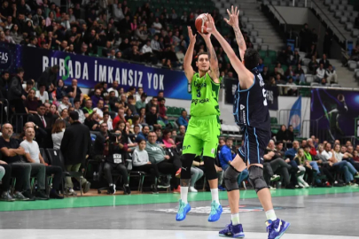 Tofaş potada Türk Telekom'a konuk oluyor