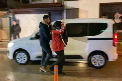 Ortalığı bir birine katan gençlerden biri yakalandı