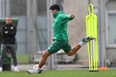 Bursaspor Isparta deplasmanı için yola çıkıyor