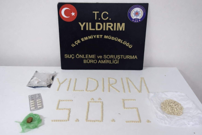 Bursa’da zehir tacirleri böyle yakalandı. Zulalanan uyuşturucuları polis tek tek buldu!