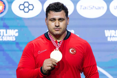 Rıza Kayaalp’ten Zagreb’de altın madalya