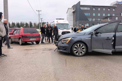 Bursa’da otomobiller çarpıştı! 1 yaralı