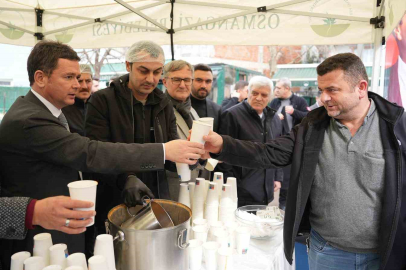 Erkan Aydın Mehmet Akif'te vatandaşları dinledi