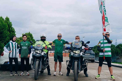 Bursa’da Sevgililer Günü’nde şampiyonluk sloganıyla koşu düzenlendi