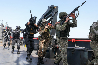 İran ile Rusya arasında ortak deniz tatbikatı