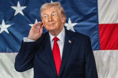 Trump, Diego Garcia'daki askeri üssü İran'a yönelik olası saldırılarda kullanabileceklerini belirtti