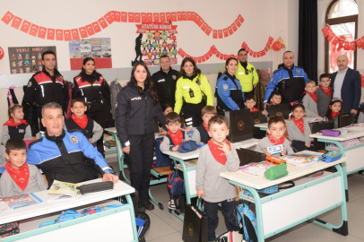 Anlamlı Mektuba Anlamlı Ziyaret