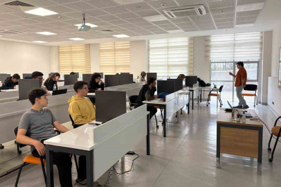 BTÜ’nün tercihten önce üniversiteni yaşa projesi tescillendi