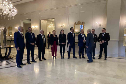 Bursa iş dünyası BUSİAD’ın geleneksel iftarında bir araya geldi