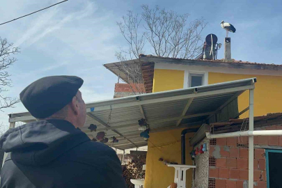 Leylek köyünde büyük sevinç! Eşi geldi, herkes Yaren’i bekliyor