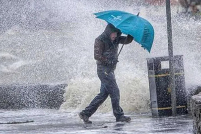 Nisan yağışla geldi...