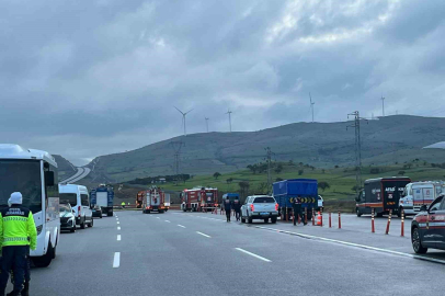 F-16 uçağının düştüğü bölgede çalışmalar sabahın ilk ışıklarıyla devam ediyor