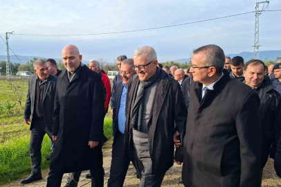 Süleyman Soylu, başdanışmanı Harun Akın’ın ağabeyinin cenazesine katıldı