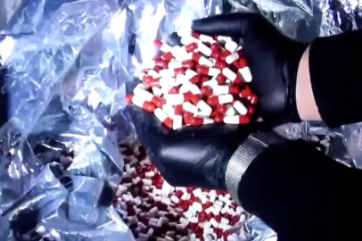 Sınırda ve limanda dev operasyon! 828 milyon TL’lik 484 kilo uyuşturucu ele geçirildi