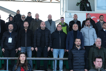 Bursa derbisinde protokol doluydu