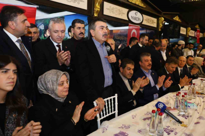 Milli Eğitim Bakanı Tekin: "Çocuklarımız kendi çocuklarına öğretecek kadar öğrensinler, milli ve manevi değerlerimize sahip çıksınlar diye uğraşıyoruz"