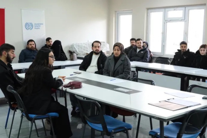 Yıldırım'da genç çiftlere 'aile' eğitimi