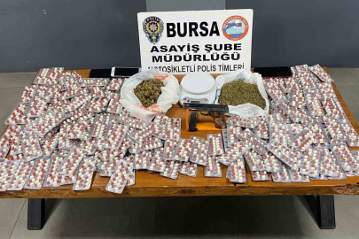 Bursa’da ‘dur’ ihtarına uymadı, evinden uyuşturucu ve silah çıktı